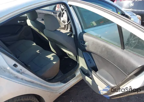 2014 Kia Forte Lx z USA, uszkodzony, nr VIN KNAFX4A68E5115016